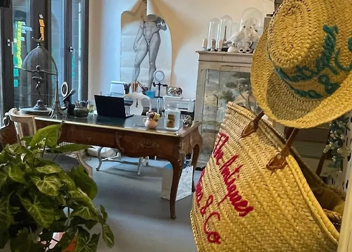 Ubytování v soukromí Cats And Antiques In Private *